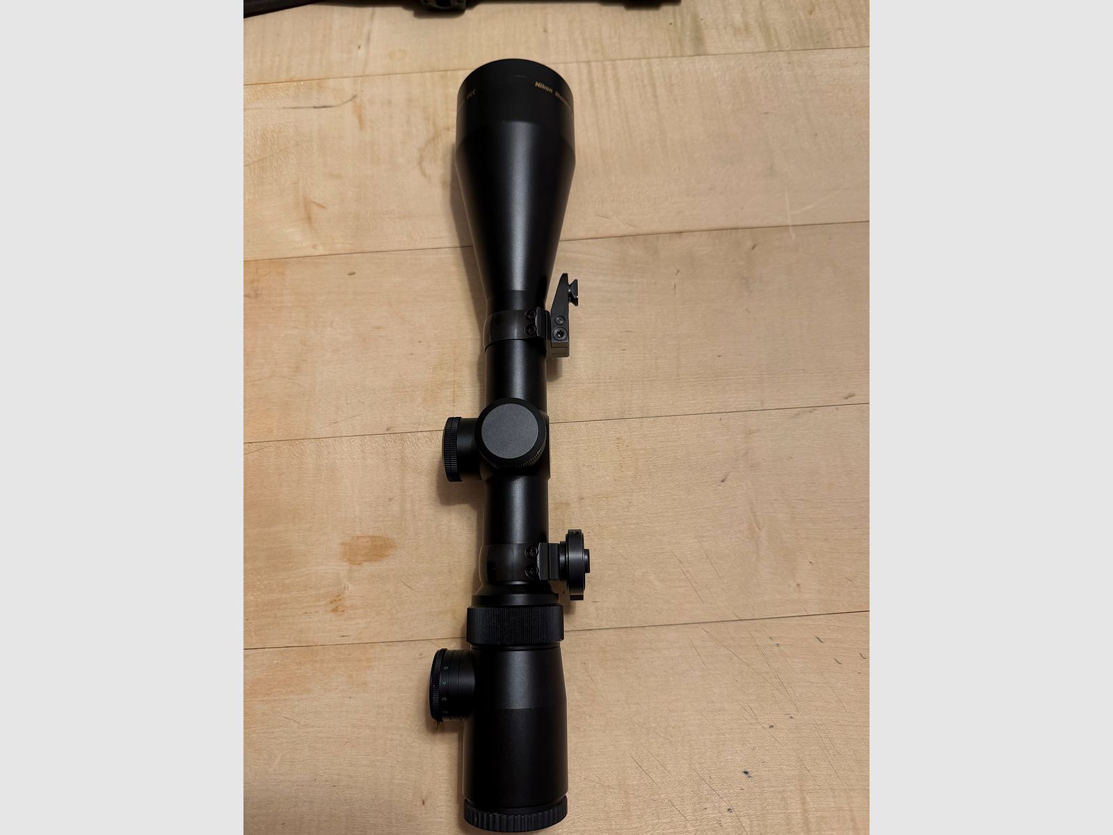 Nikon Monarch 2,5-10x56