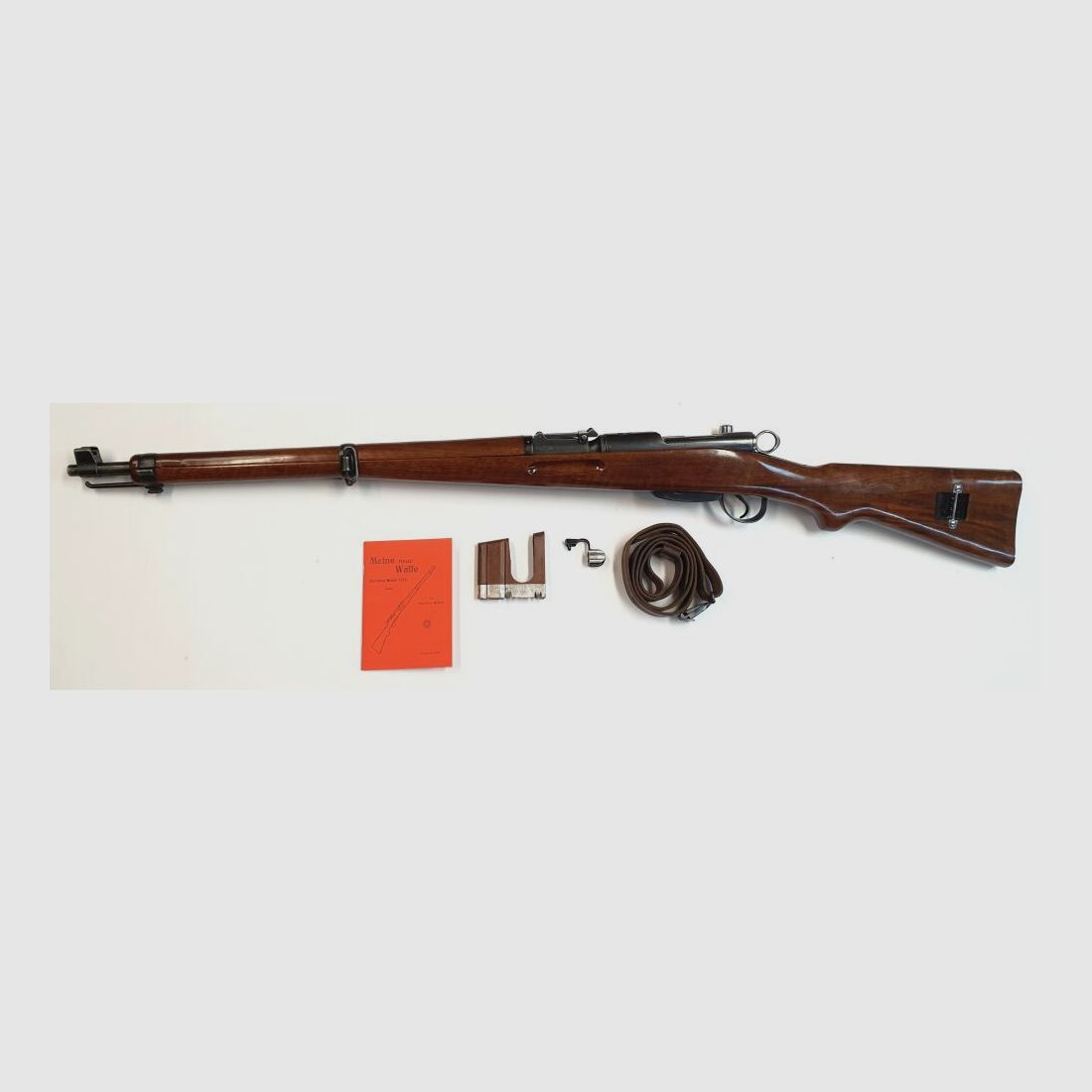 Waffenfabrik Bern fucile a ripetizione svizzero Schmidt Rubin K31 calibro 7,5x55 swiss con numeri corrispondenti e ristrutturato, immagine 2 di 10