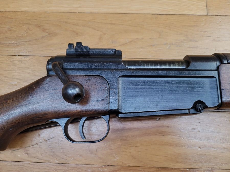 Bemerkenswerter MAS 36 1. Typ aus Original – Keine Modifikation nach Ende 1939 – 7,5×54 MAS – Mononummer inklusive Bajonett – Ausgezeichneter Lauf – Gewehrriemen – Clips verfügbar – TBE ++ – Ein Top-Sammlerstück!, Bild 32 von 36