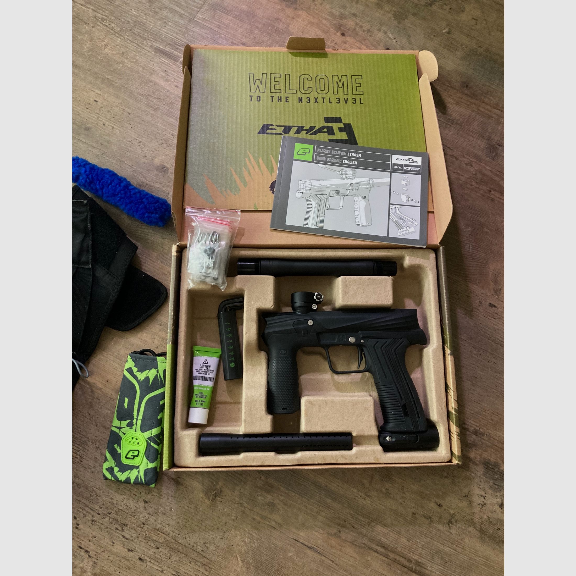 Marcador de paintball ETHA 3 con accesorios