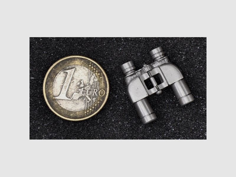 Fernglas als Metall-Anstecker