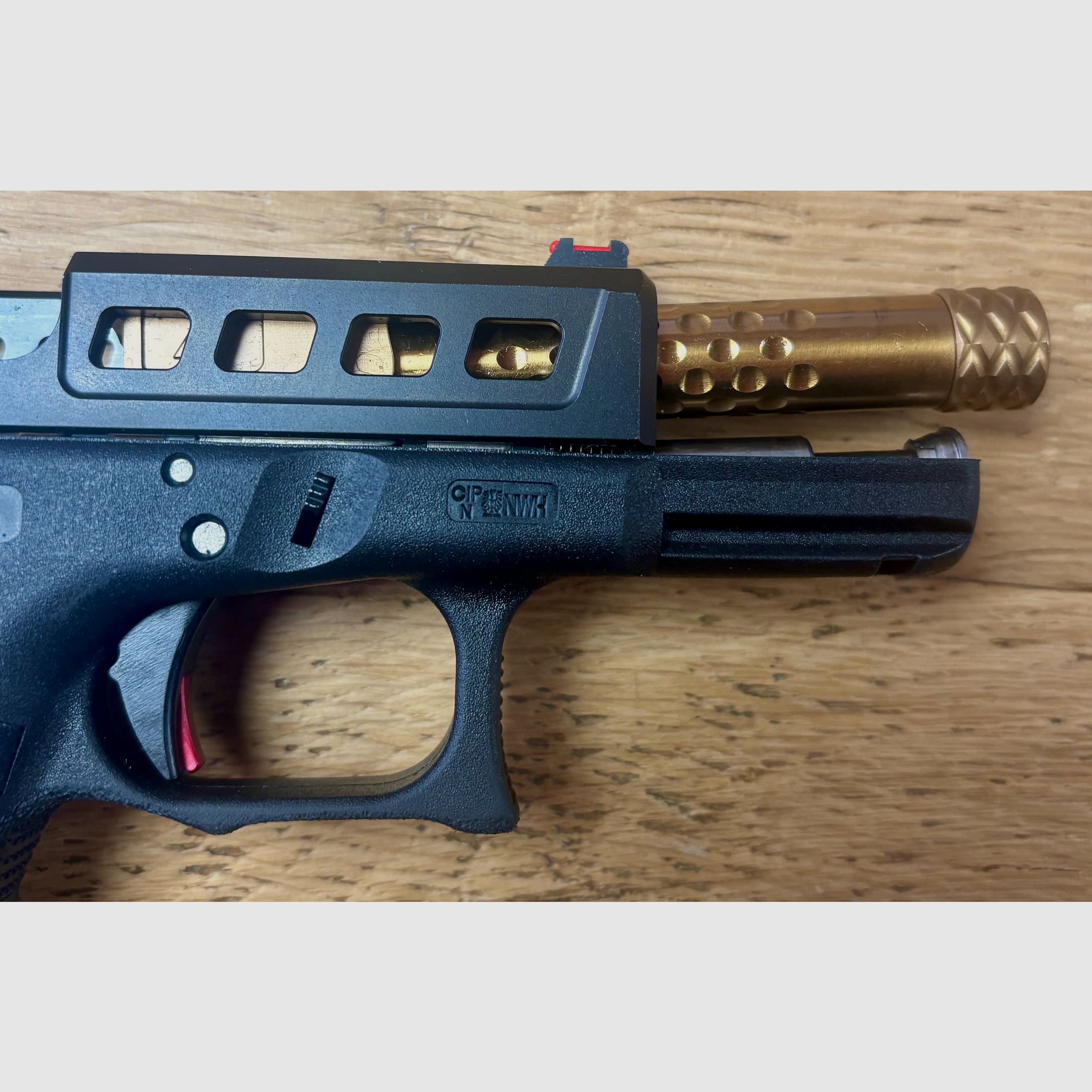 Glock 19 Gen. 4 ZEV überarbeitet / 9mm / OR / Match Abzug (1345)