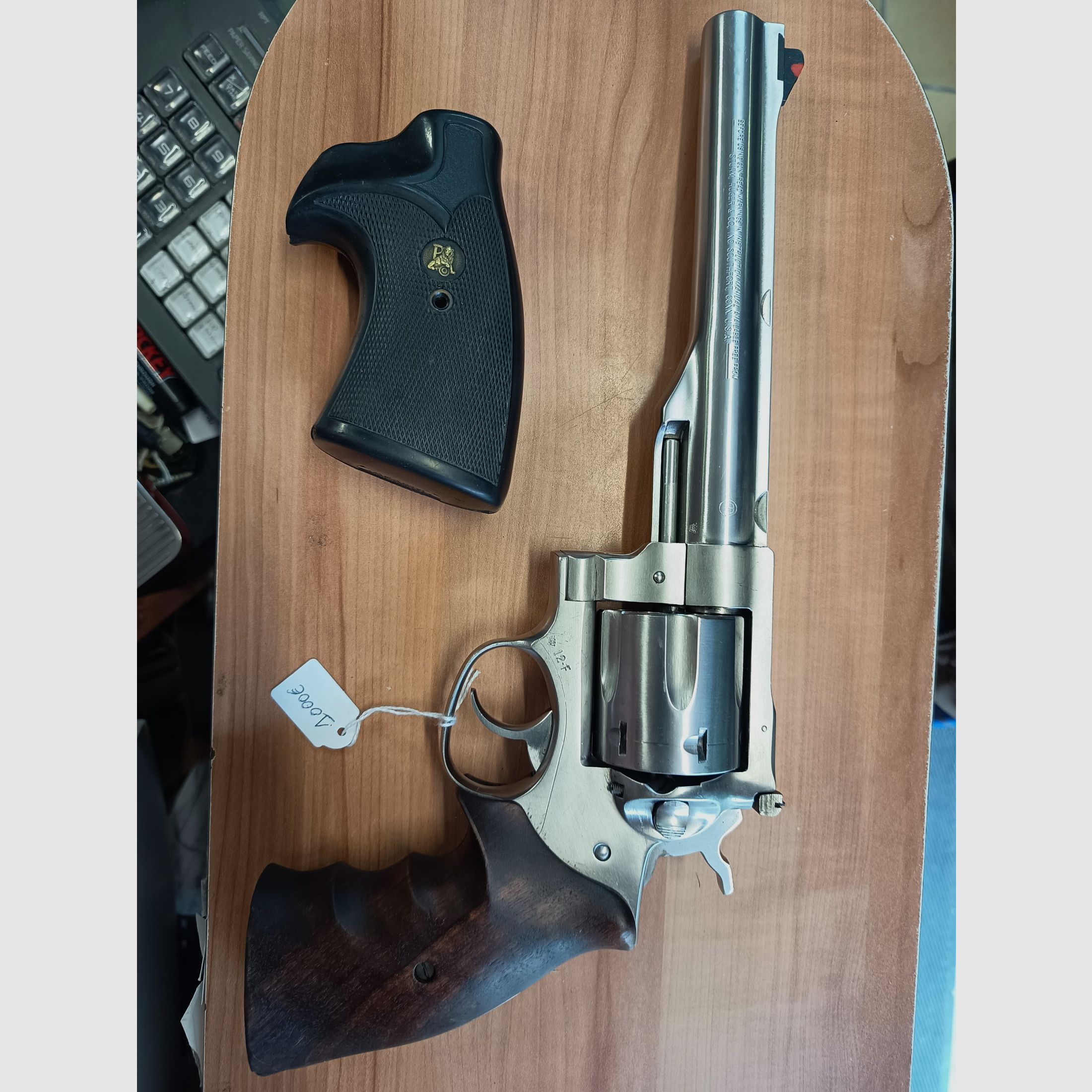 RUGER REDHAWK 44 mag 7&Prime;1/2, Bild 2 von 7