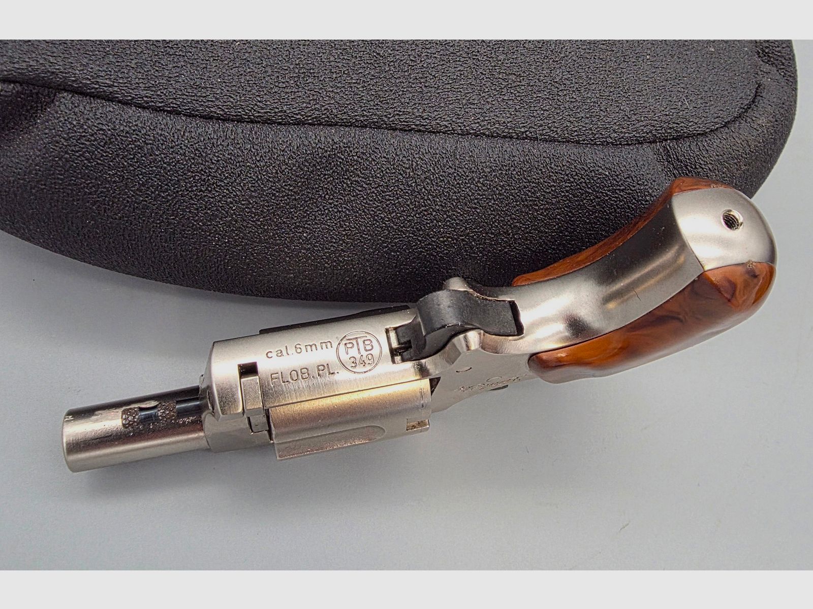 Röhm Little Joe met ceintuurgesp cal. 6mm Flobert in OVP PTB 349