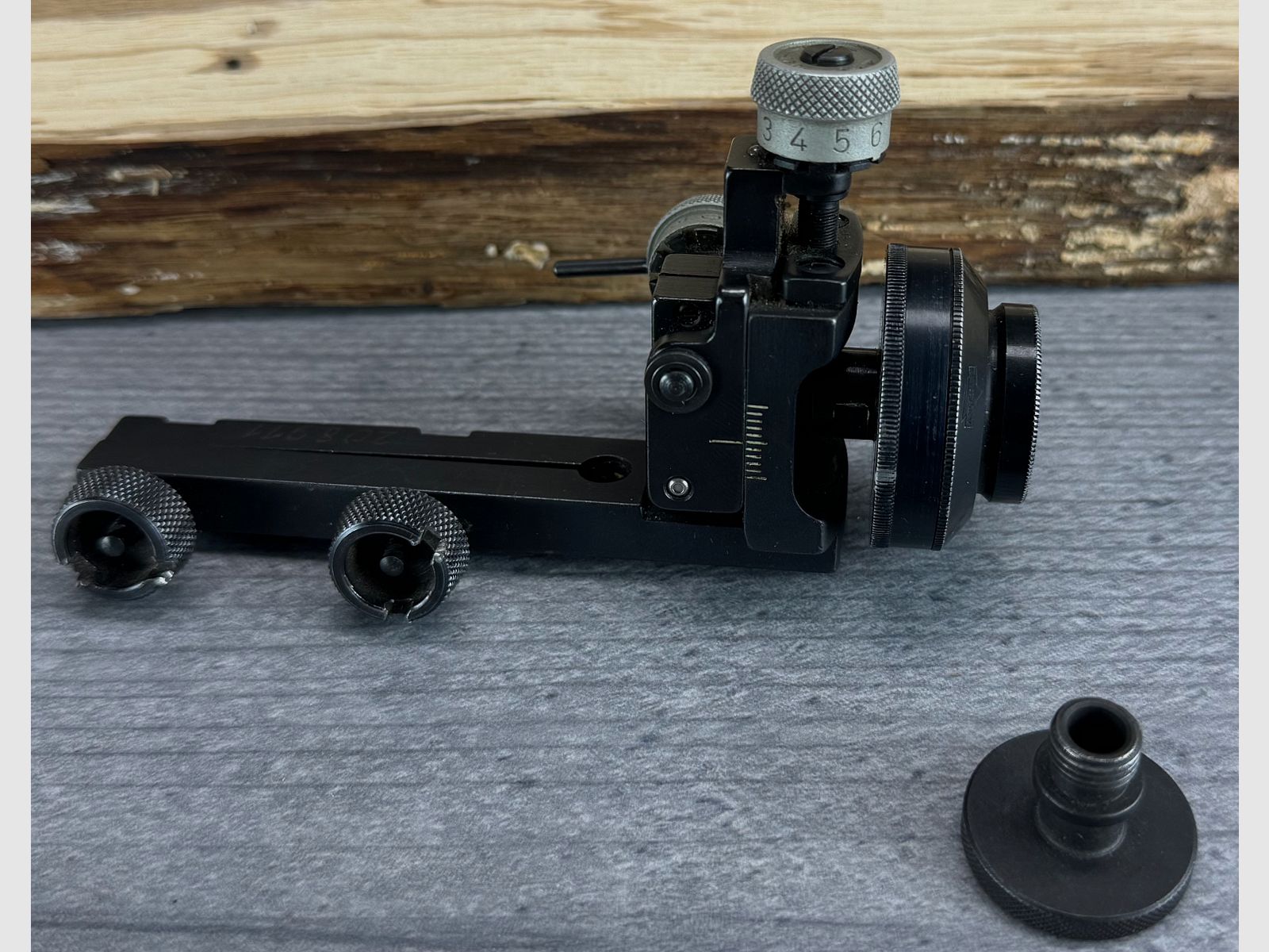 Suhl Mod. 150 Cal.: .22lr + S&B 10x42 + Anschütz - Diopter