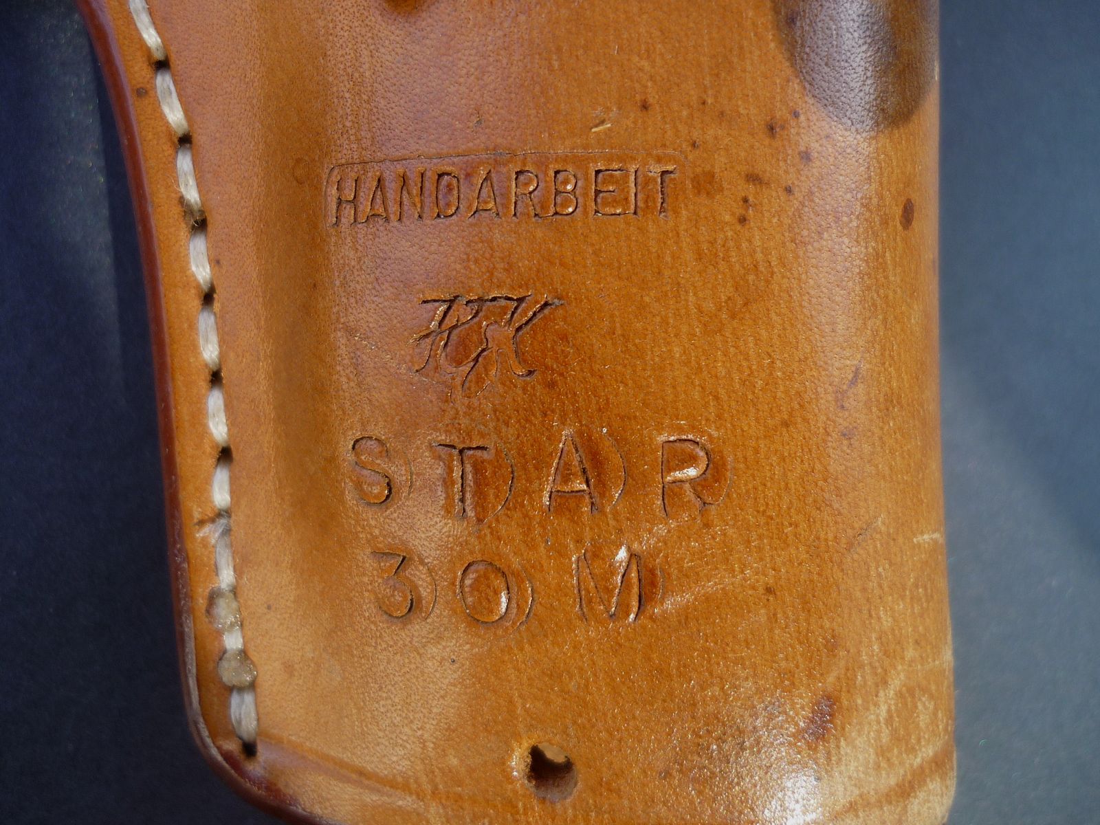 HKDesign Holster Art. Nr. 002: kleine Einfachholster mit Hahnsicherung für Star 30 M in hell und dunkel - für Linkshänder - 2. Wahl