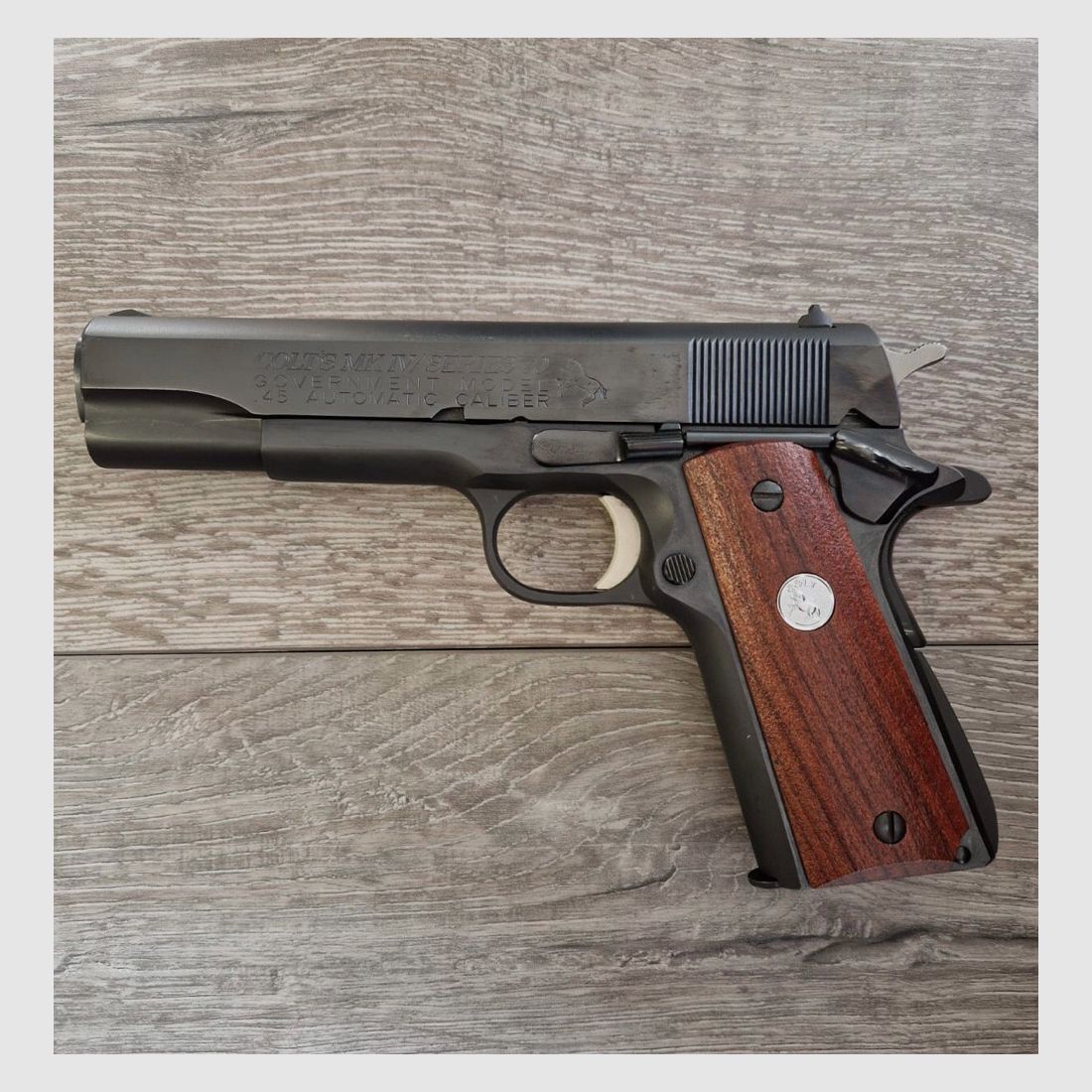 MK IV Serie 70, Bild 1 von 2