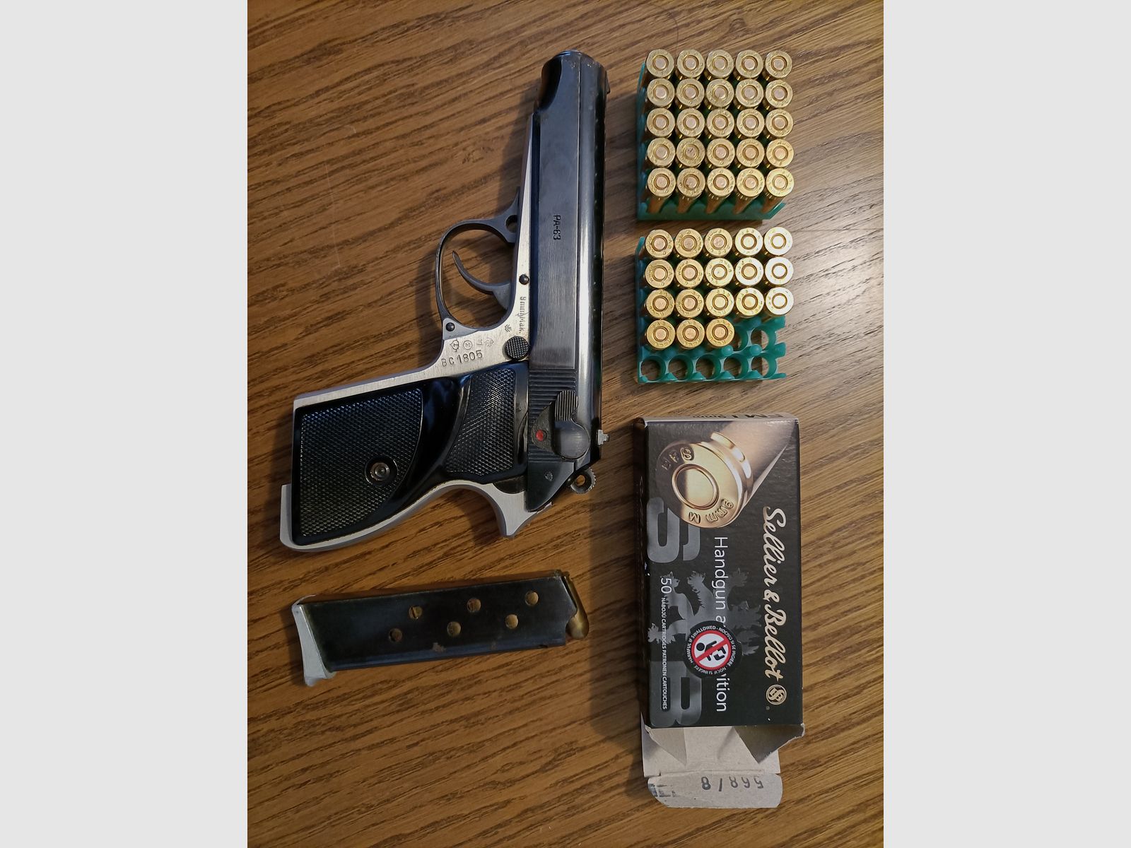 .Pistole 9mm  FEG.PA63