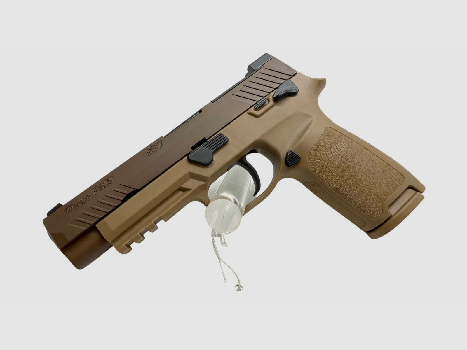 Sig Sauer P320 M17 Coyote OR