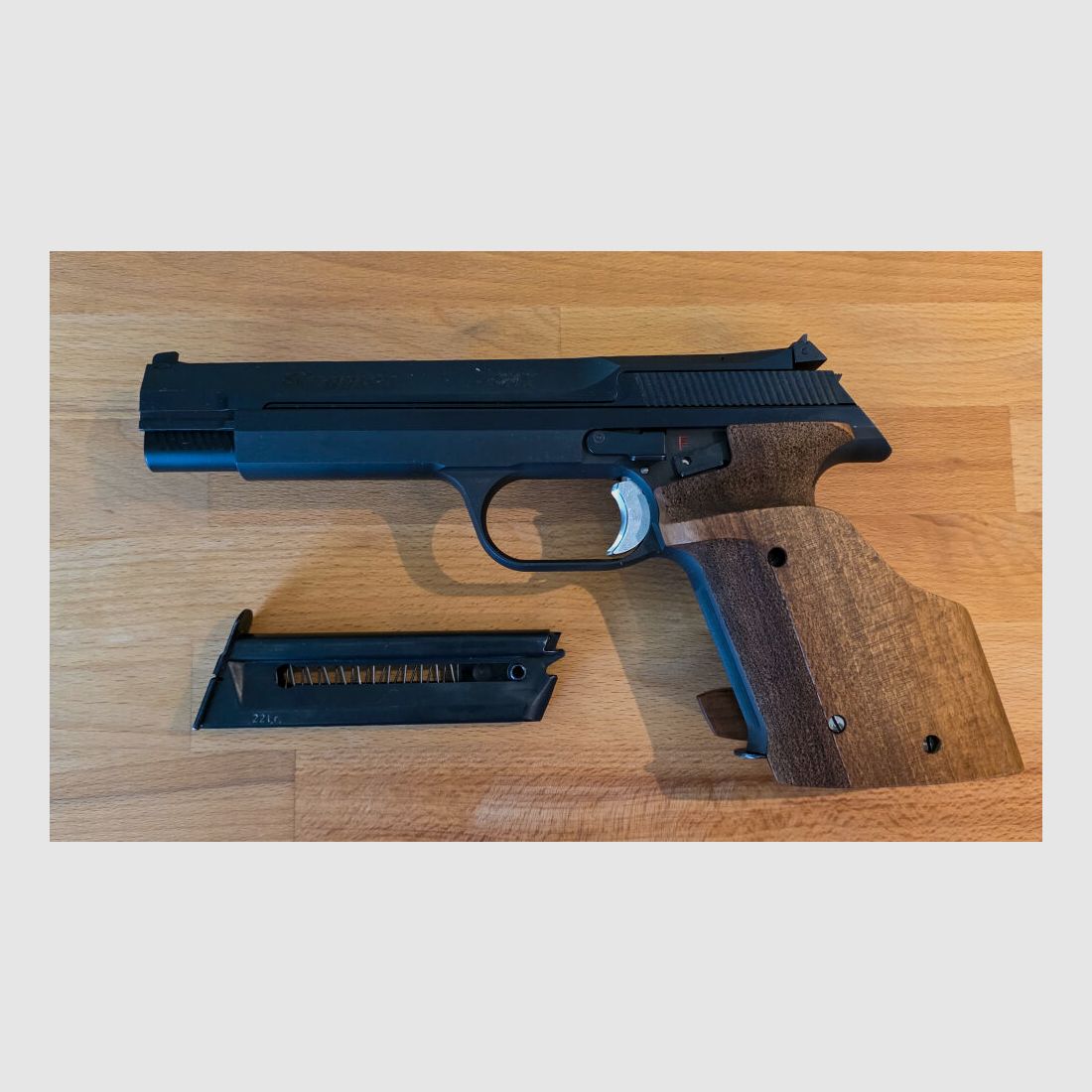 SIG Hämmerli P240