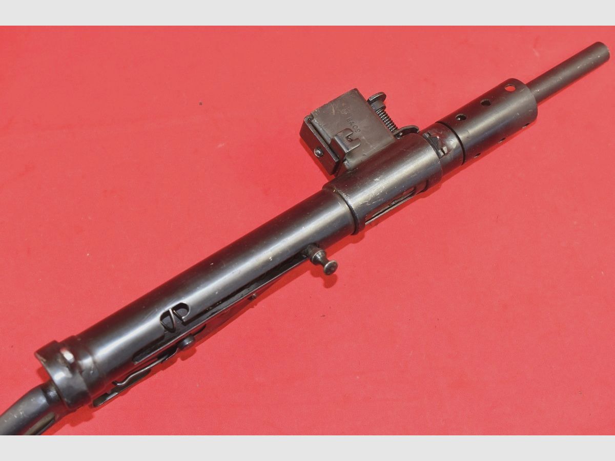 #8198 Pistolet STEN MKII, BSA, cal. 9x19, image 8 sur 17