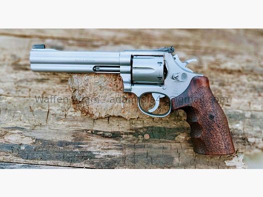 Smith & Wesson 686-3 Target Champion