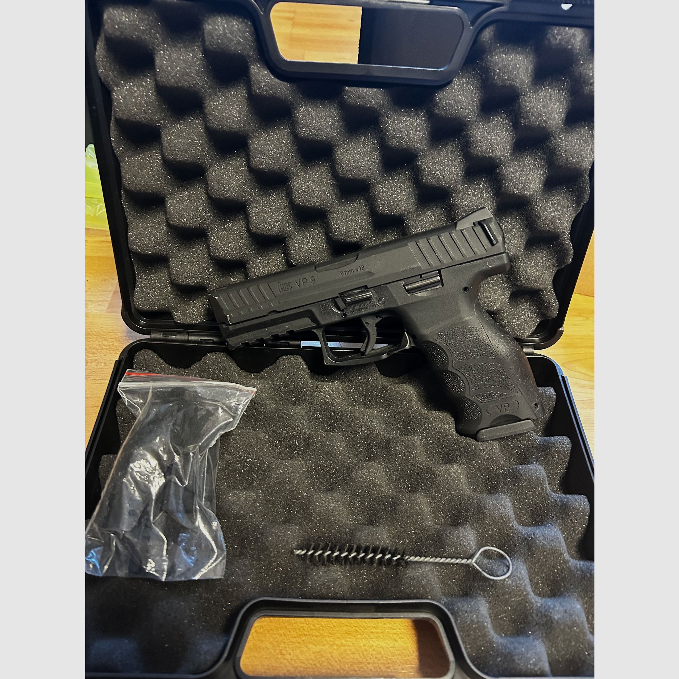 HK VP9 Airsoft – used, good condition