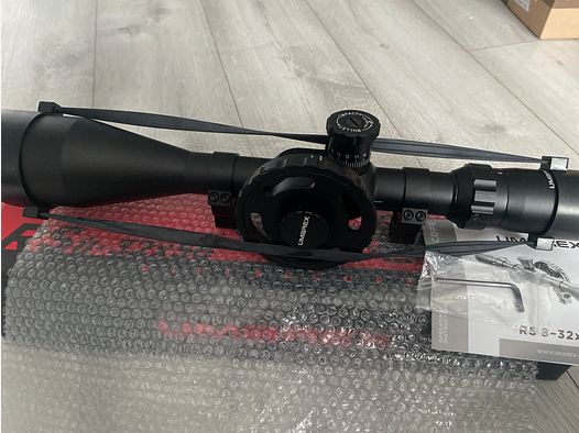 UMAREX RS 8-32x56 NUOVO