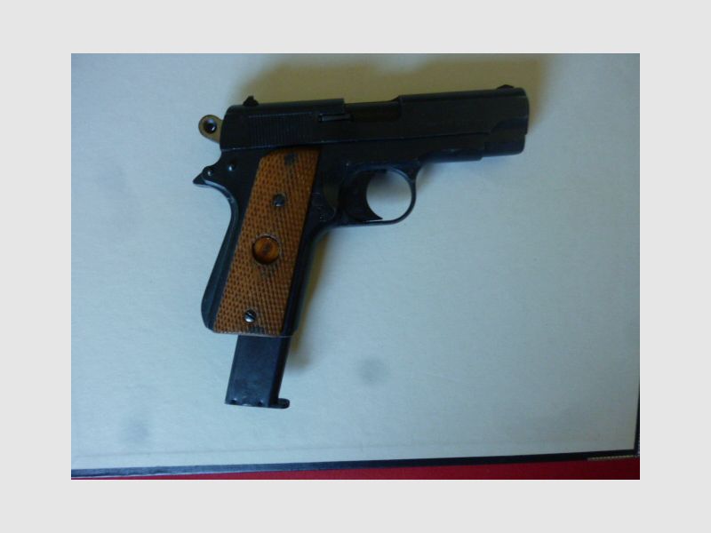 Reck Commander 8mm K - strzał ostrzegawczy