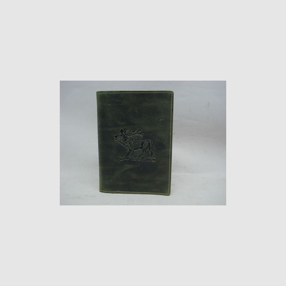 Hunting license case deer motif - 6 compartments, olive