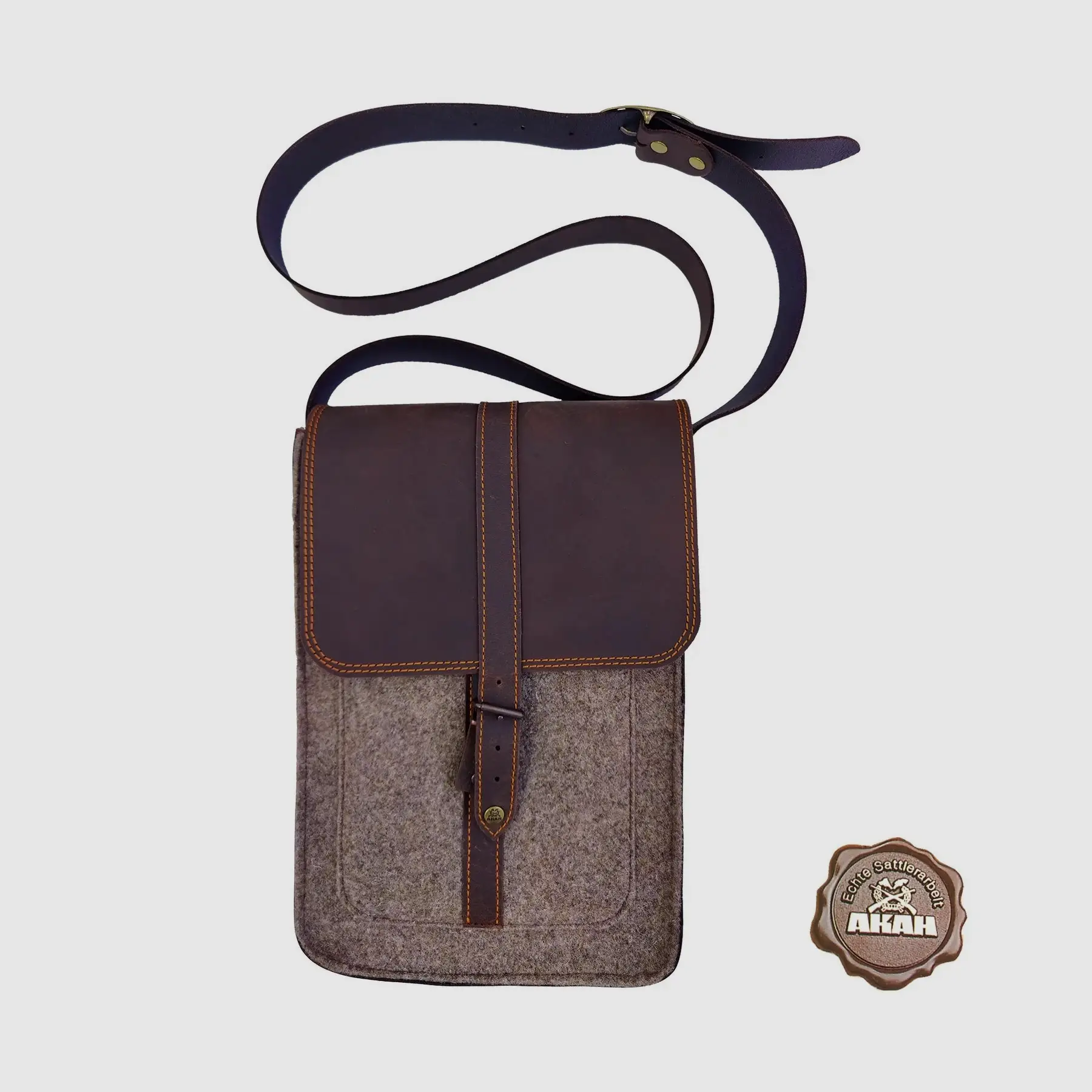Sac Messenger AKAH en Feutre de Laine et Cuir de Buffle, image 1 sur 2
