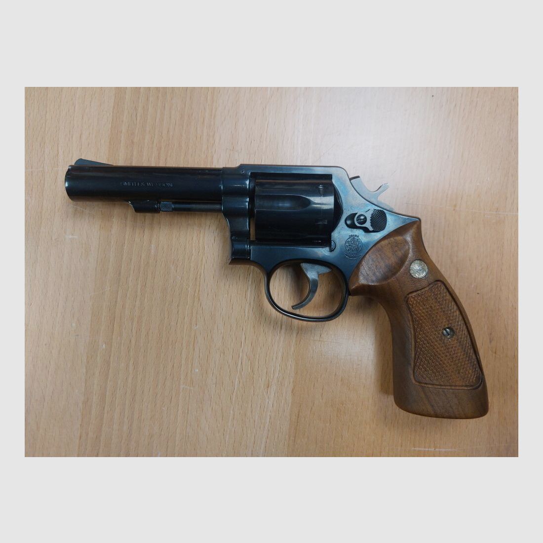 Smith & Wesson, USA M 547