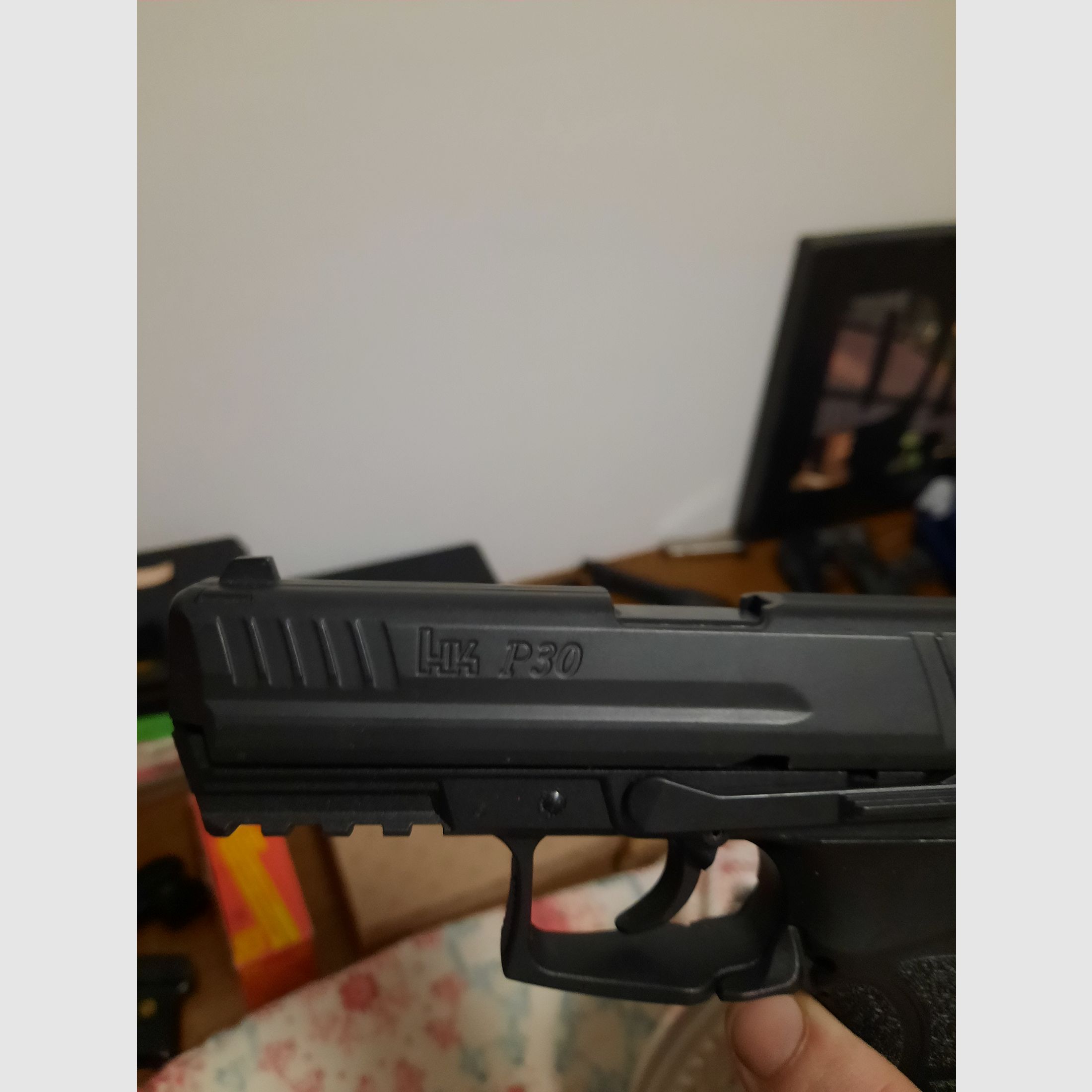 Heckler und Koch HK P30 / 9mm réplique de coup de feu de défense sous licence par Umarex