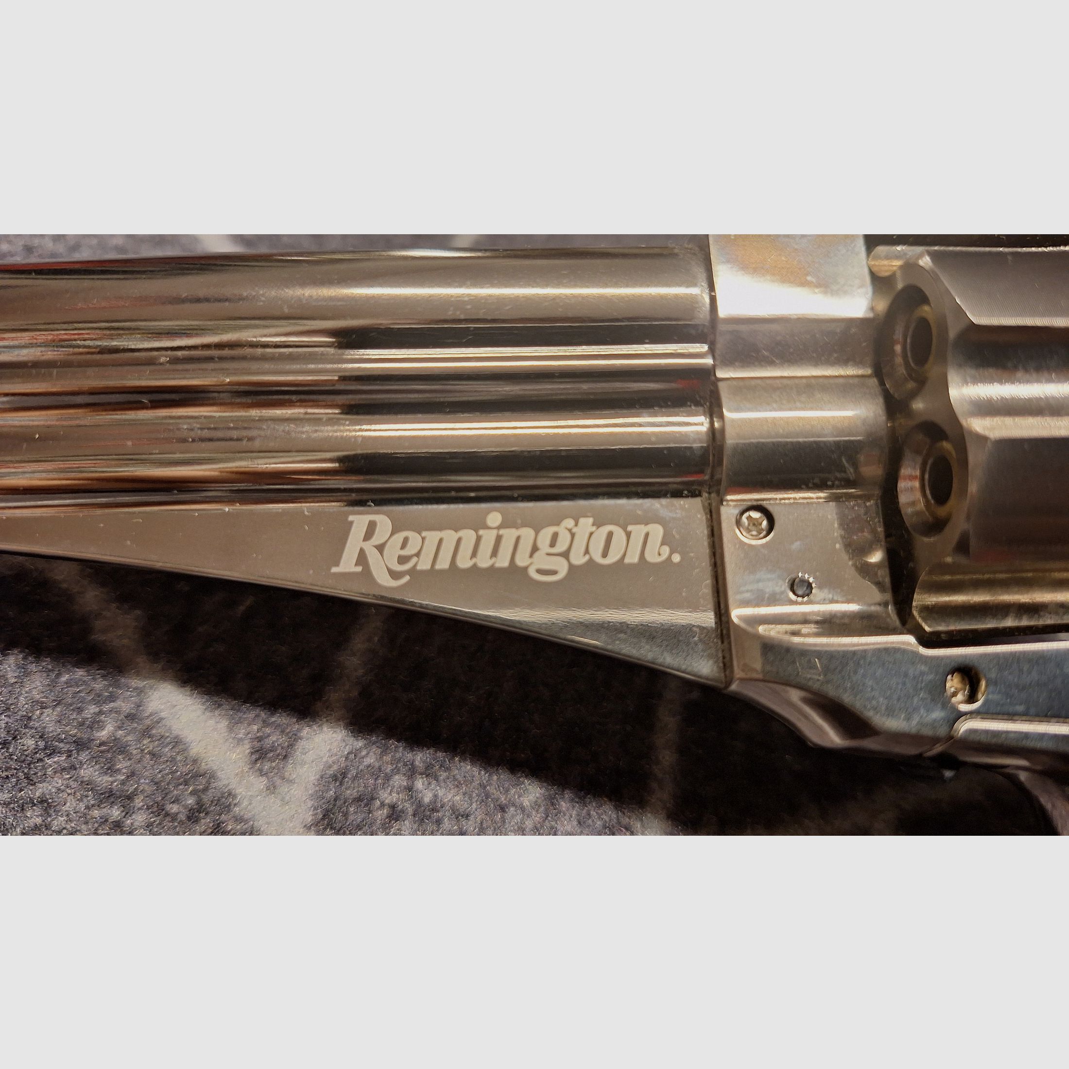 Remington Co2-Revolver 1875 Vollmetall Nickel / Elfenbein-Optik 4,5 mm Diabolo /Stahl BB