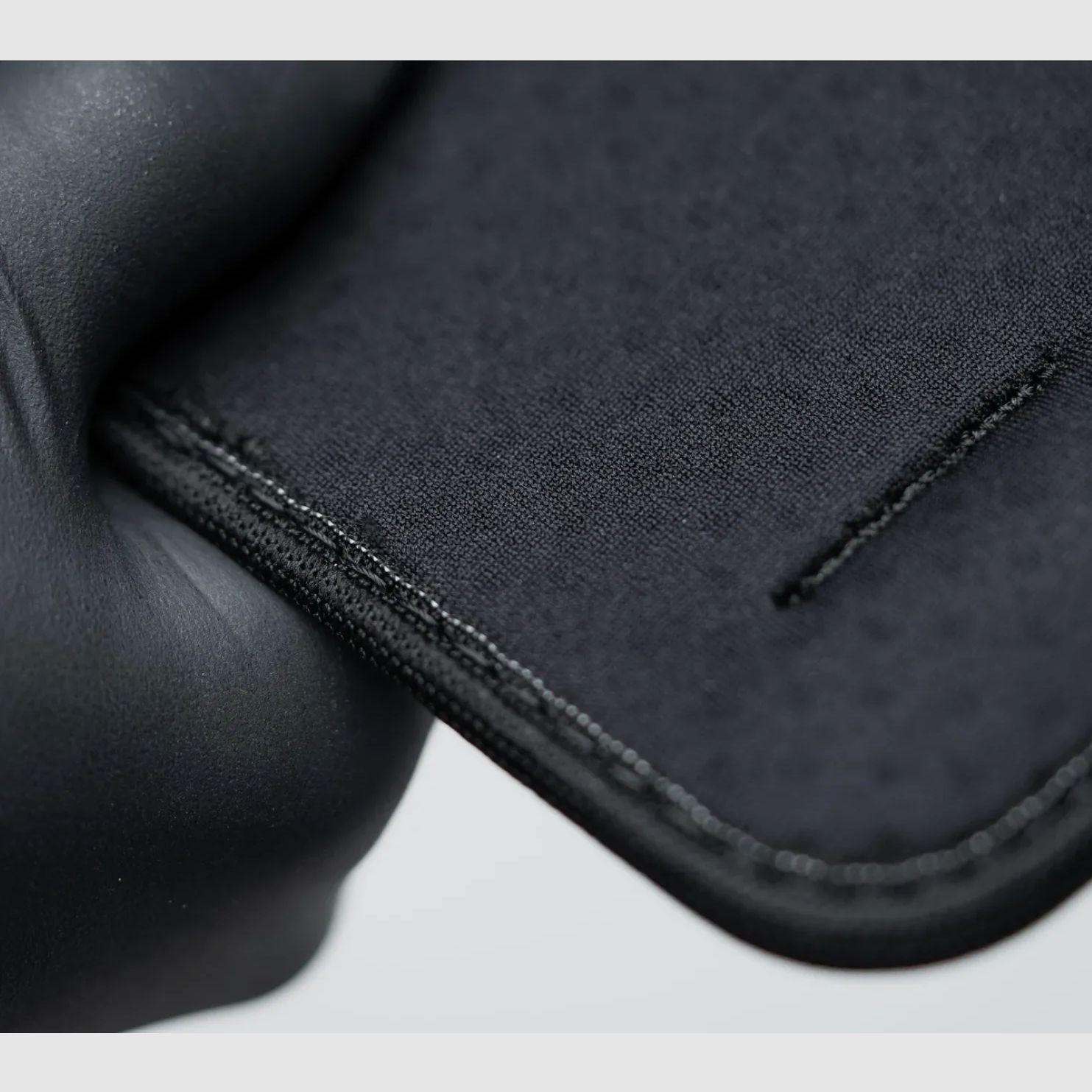 Alien Gear Cloak Tuck 3.5 IWB-Holster für Glock 17 – ohne Optikausschnitt, Bild 3 von 5