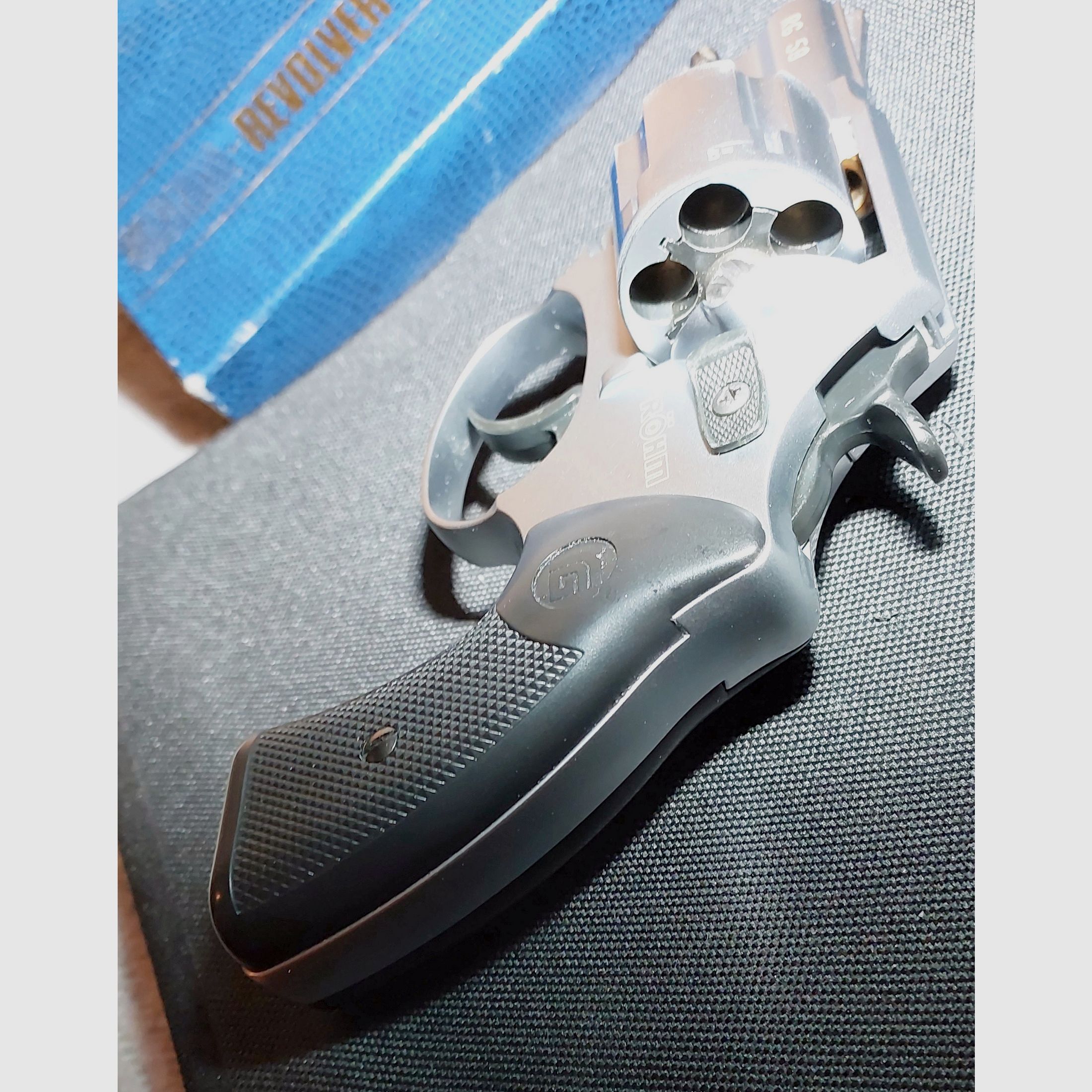 Röhm RG 59 revolver d'alarme en aluminium chrome 9 mm R.K. (PTB 735)