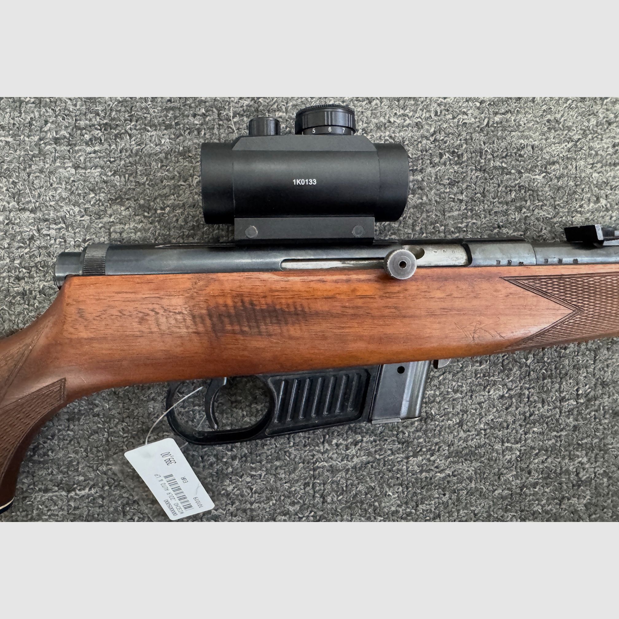 Wischo .22 LR Auto with red dot