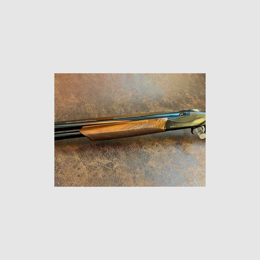 Benelli 828U Zwart Links