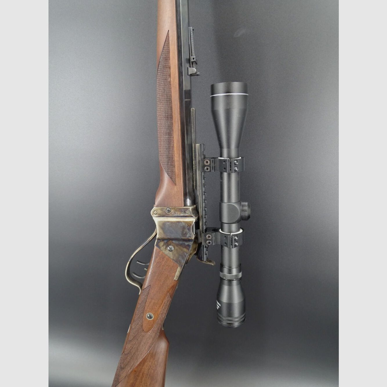 Pedersoli Sharps Sporting Kaliber .45-70 Auchkanntlauf ZF Sharps