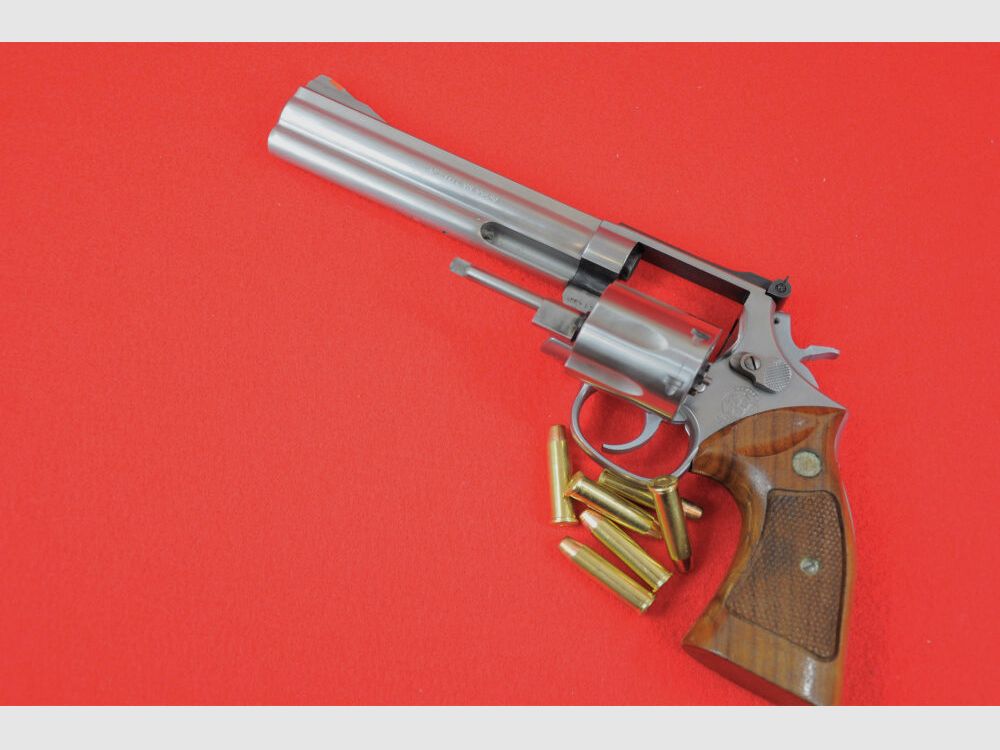 Smith & Wesson 686-3, Bild 2 von 3