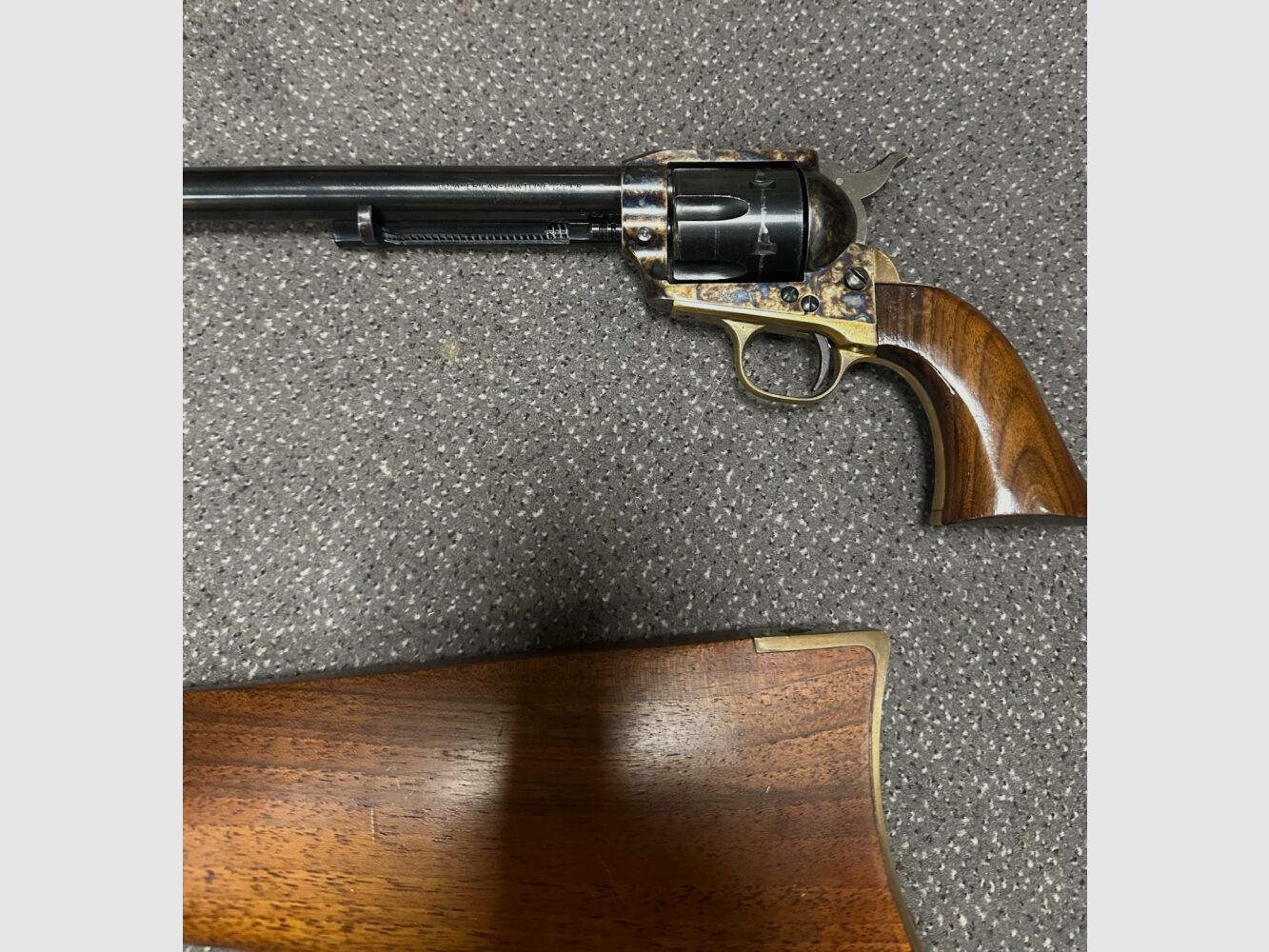 Hege Uberti American Buntline con culata de golpe