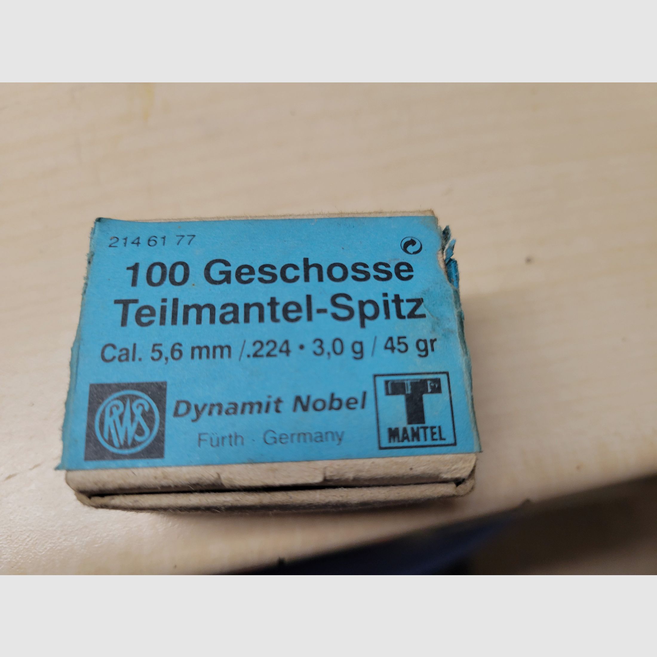 100 Hülsen, RWS, fabrikneu, mit Zündhütchen, zwei Boxen und 100 Geschosse RWS