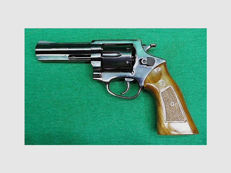 Amadeo Rossi S.A. Revolver Mod. 4"