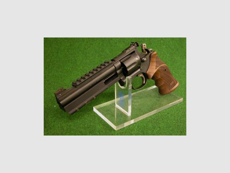 BLACK-DIAMOND TARGET S&W 586 6" 357 Magnum