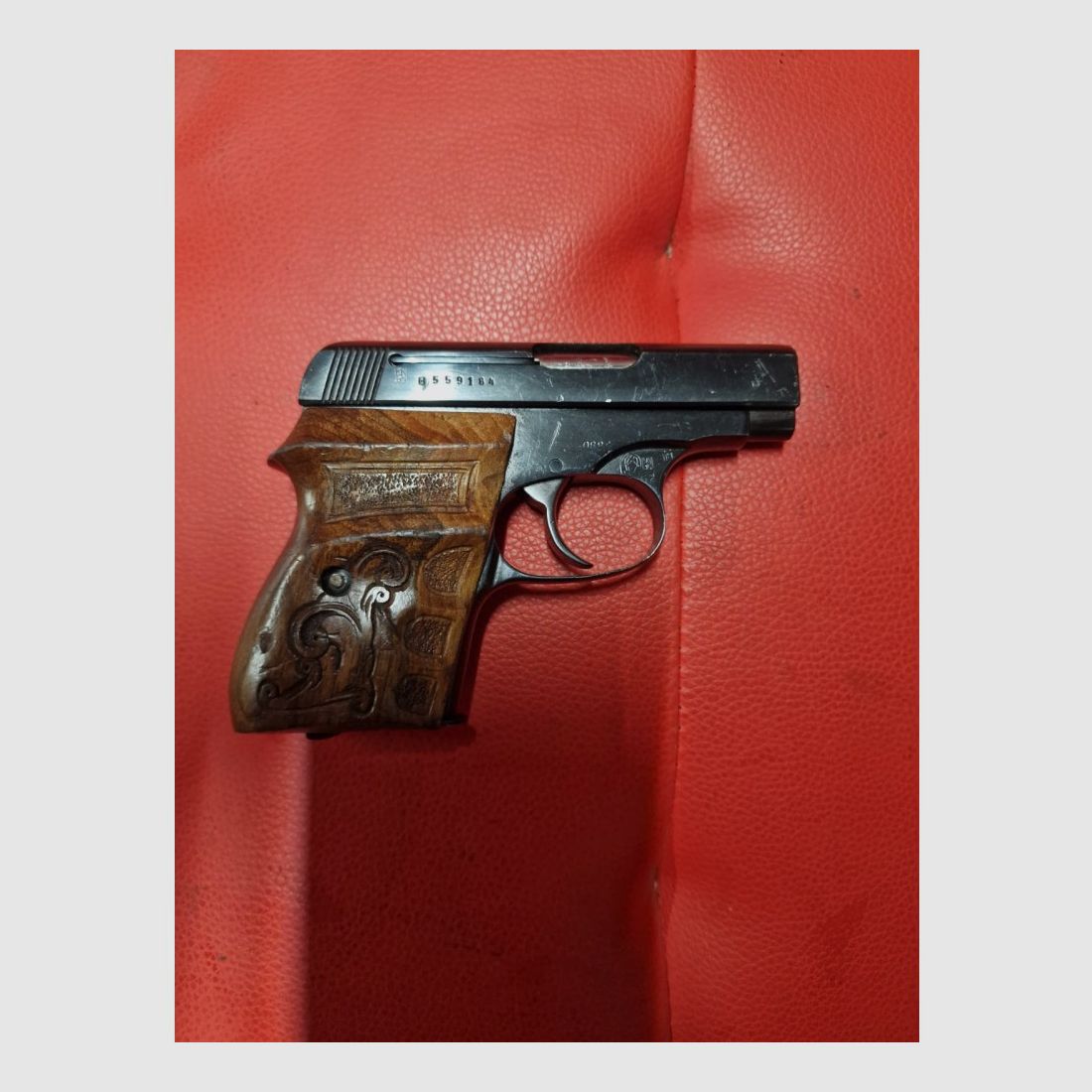 CZ MOD. 4S 6,35mm (grawerowane uchwyty) (używane), zdjęcie 2 z 5