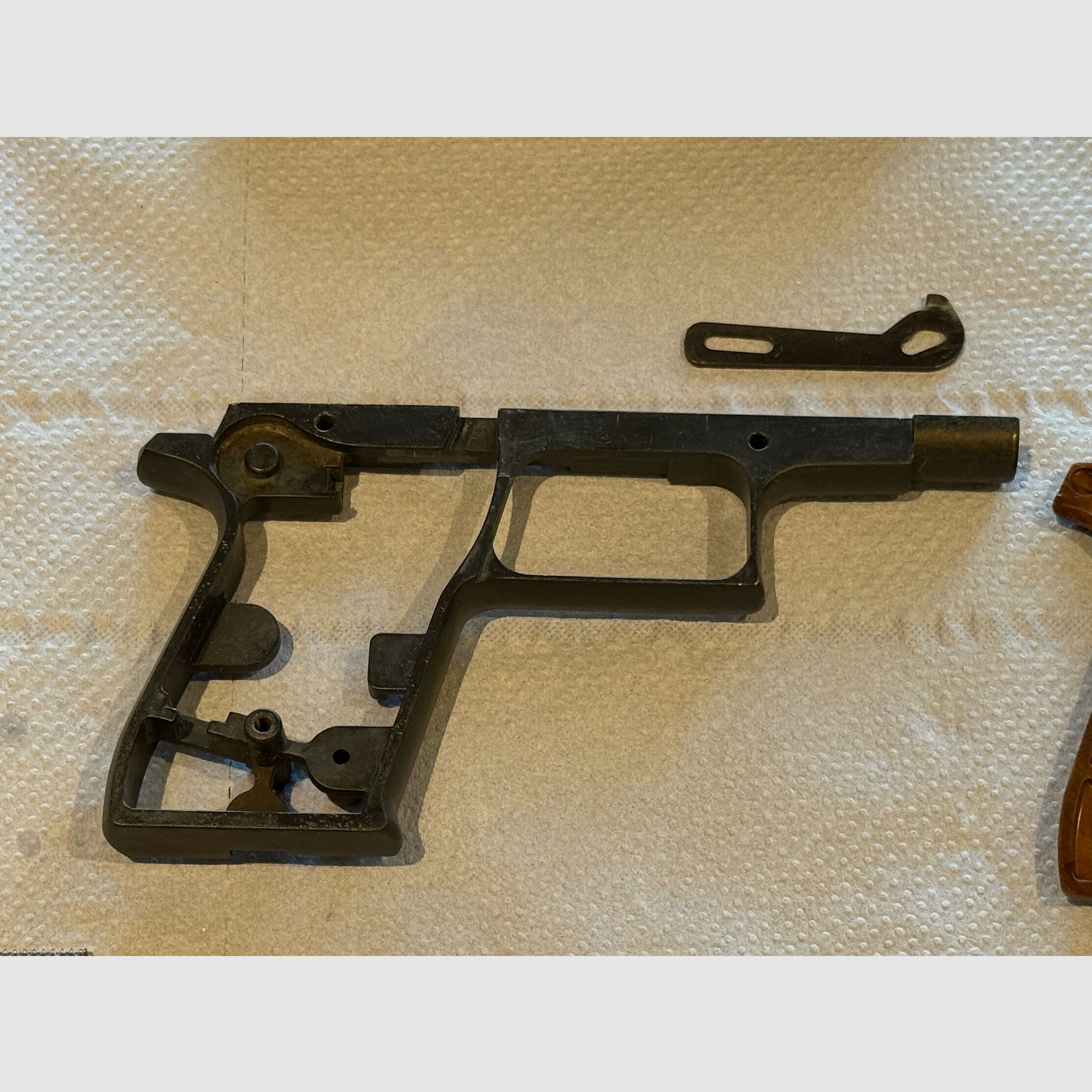 Röhm RG300 – Compact blank-firing pistol in caliber 6mm Flobert (PTB 327)