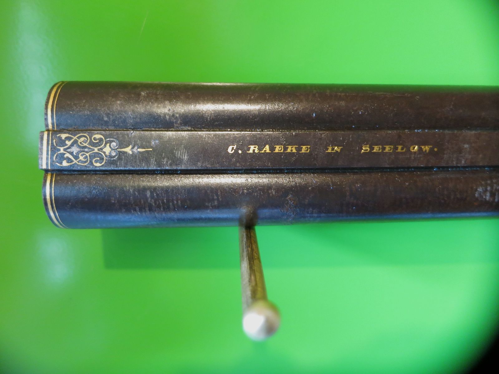 C. Raeke, Seelow. Double barrel/cross barrel barrel cal. 16/65, gold inlays #45-
