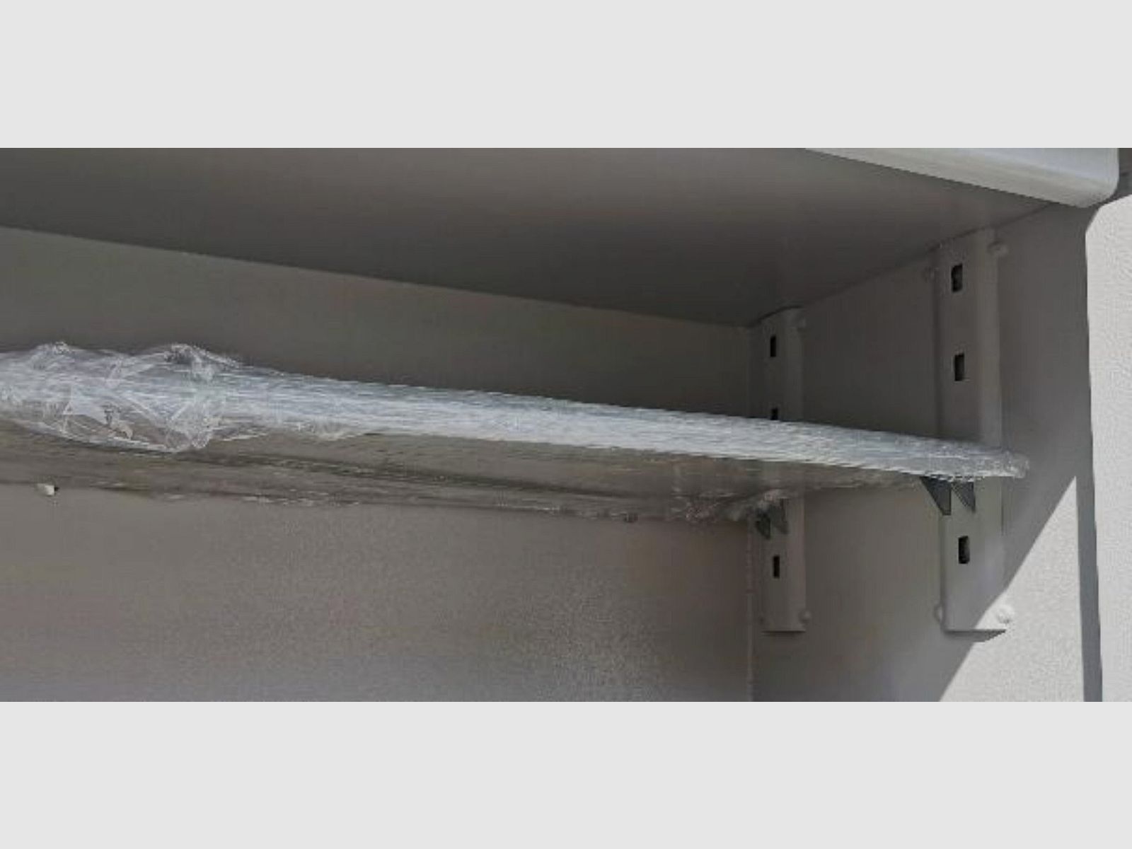 Waffenschrank Shooter Varmint (1300x440x380) 5 LW