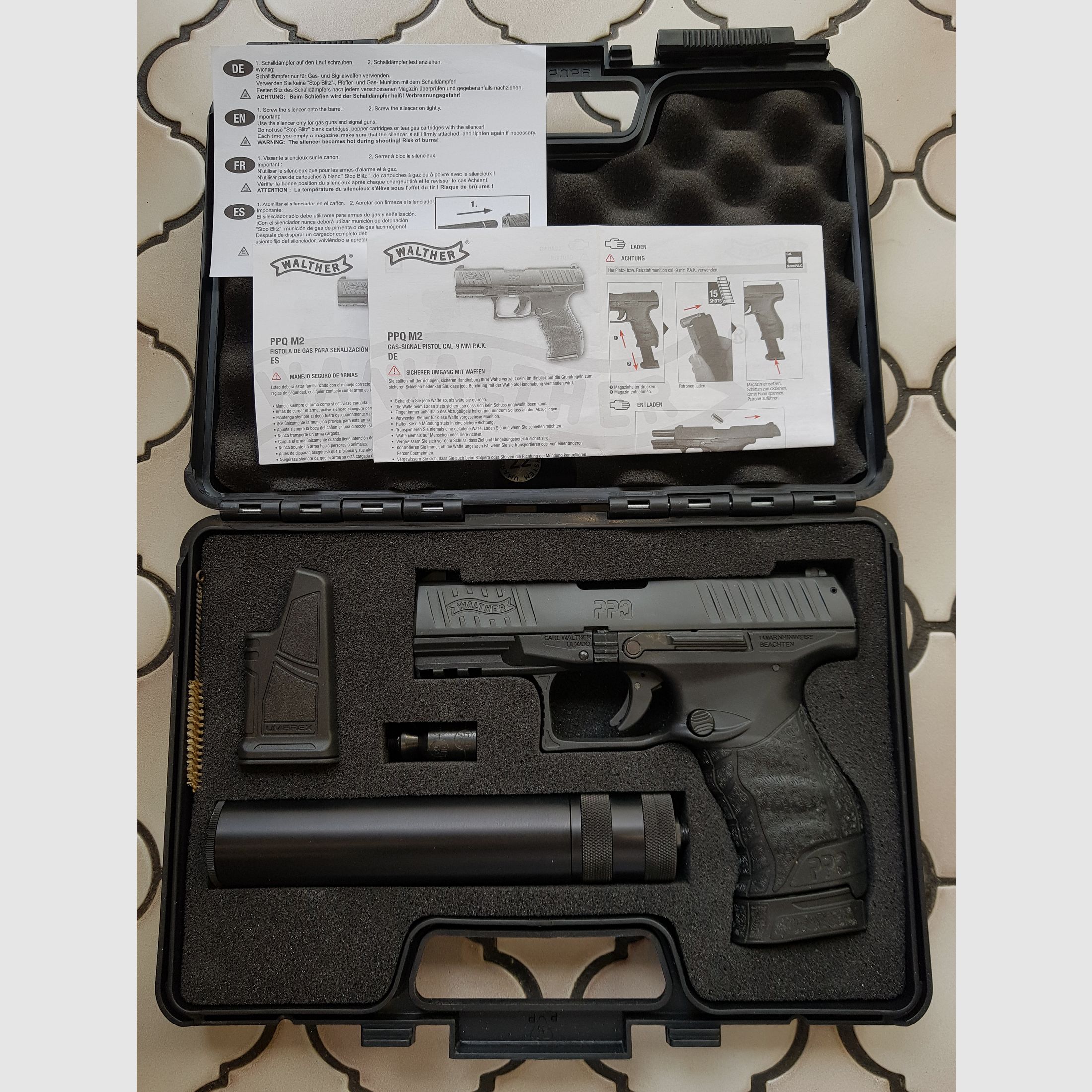 Walther PPQ M2 BLK Navy Kit PAK, Neu und unbeschossen. 