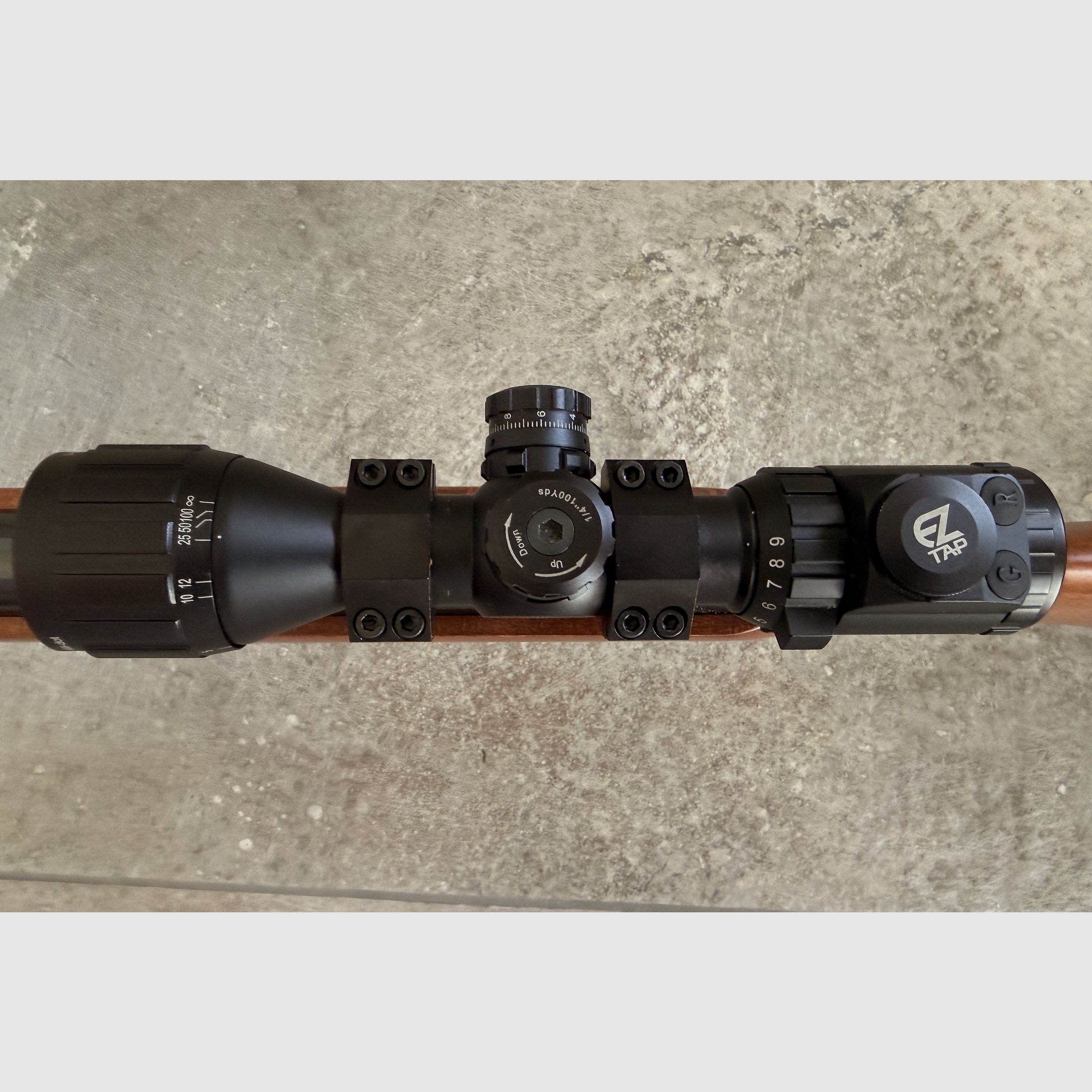 UTG 3-9x32 AO including offset mount