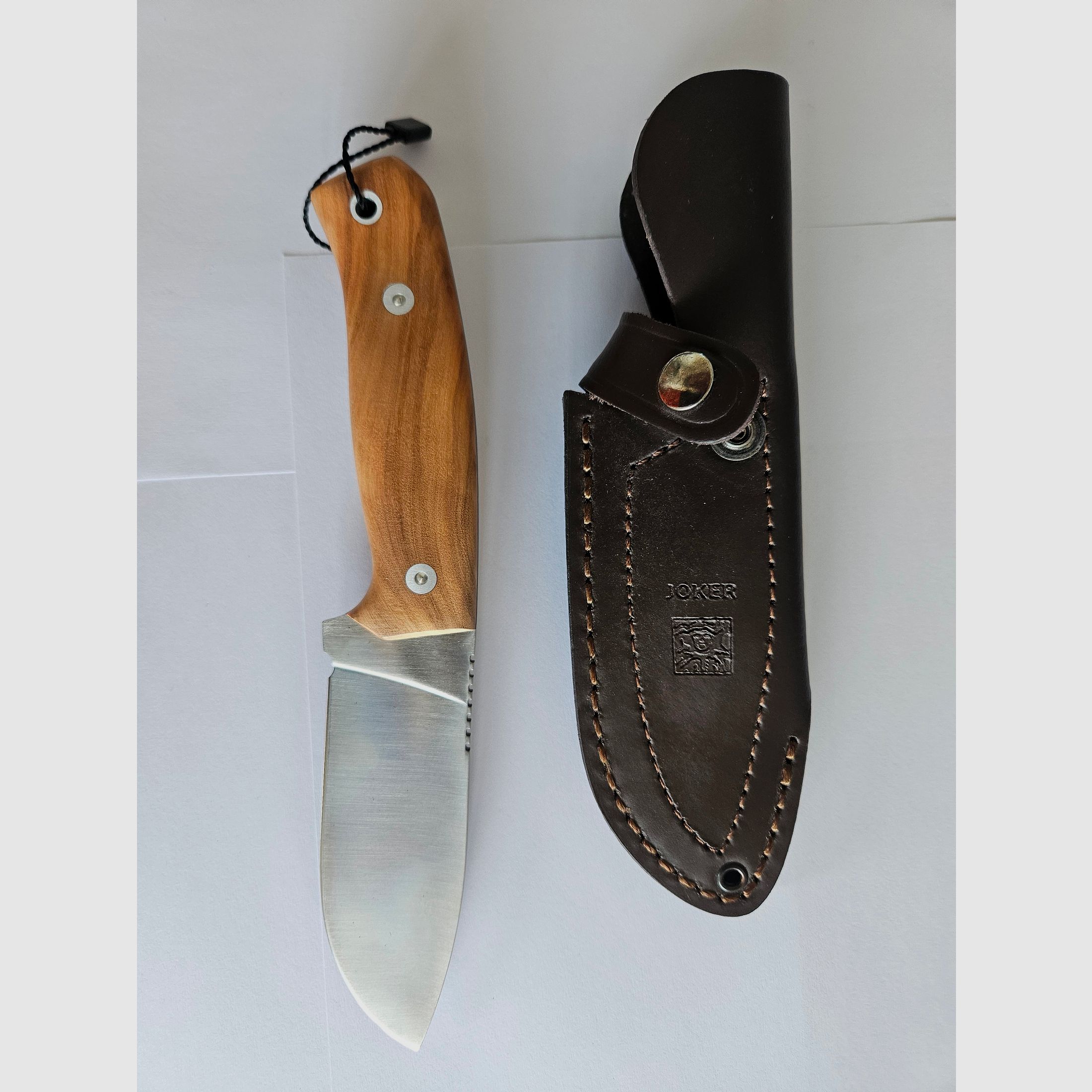 Couteau de chasse Joker Montés