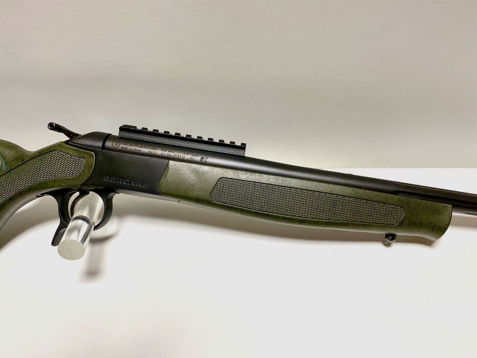 BERGARA BA13 TD TH Thumbhole VERDE - Waffen Friedrichs