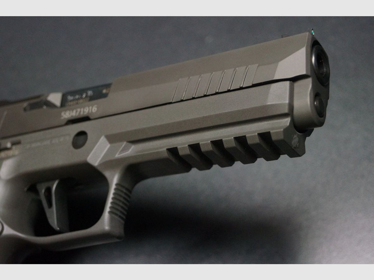 Sig Sauer P320 X-Five Legion, Bild 2 von 10