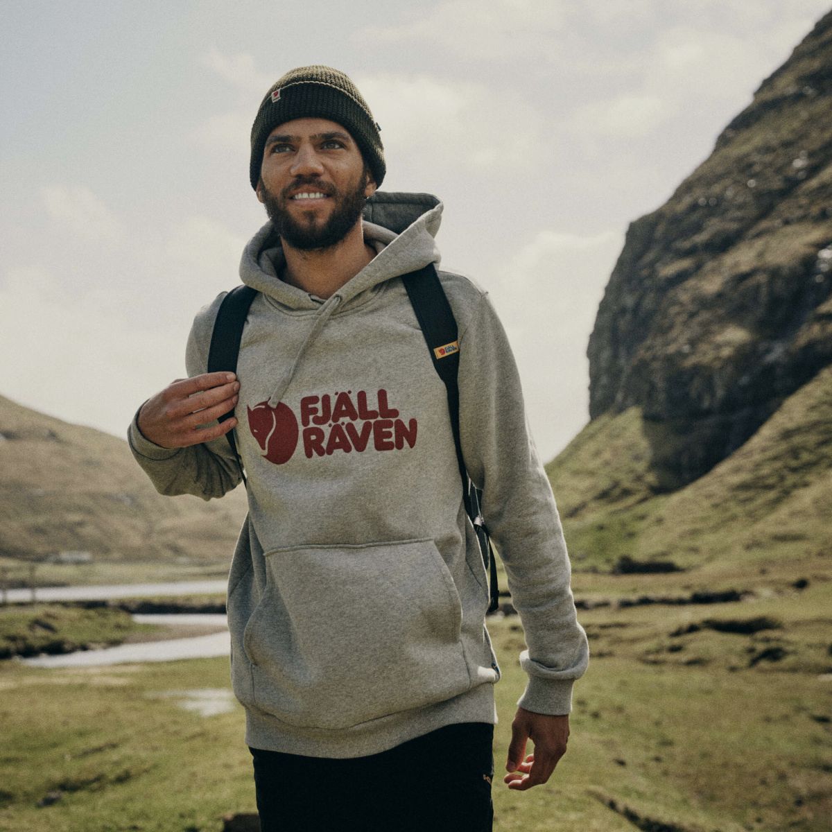 FJÄLLRÄVEN Logo Hoodie M Wood Brown