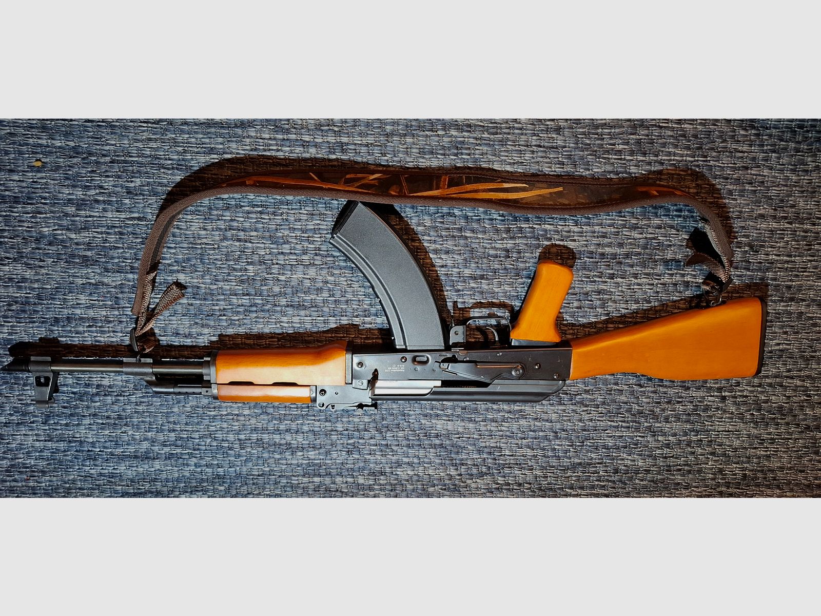 Karabinek Kalashnikov AK47 Co2, wiatrówka 4,5mm z kulkami stalowymi BB.