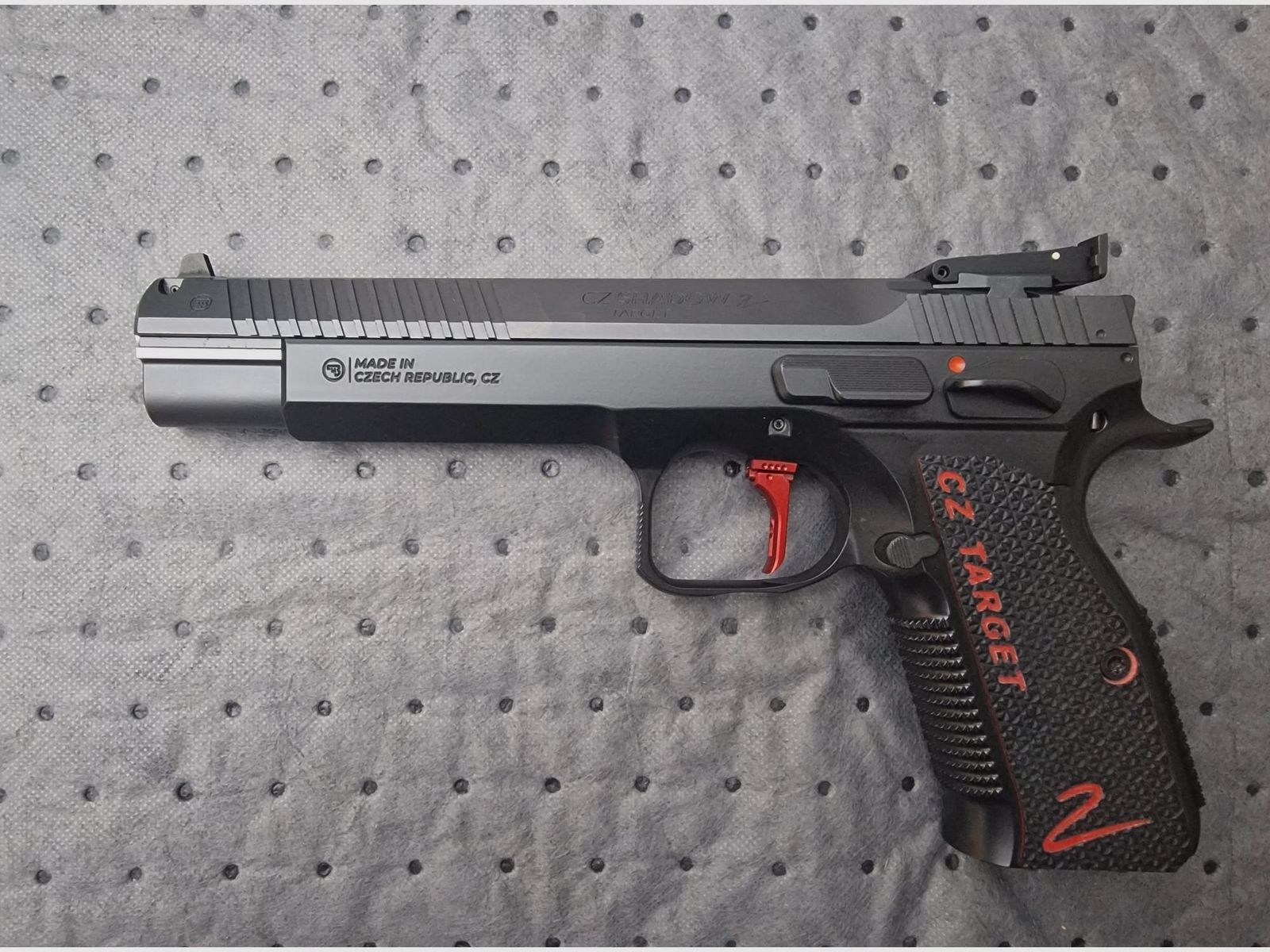 CZ Shadow 2 Doel 6 Inch - Veel Accessoires