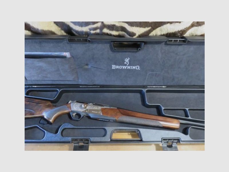 BROWNING Maral 4X Ultimate Repetierbüchse Holz verstellbar Grad 3 Kal.300wm Lauf 61 cm – Waffenkoffer, Bild 10 von 10