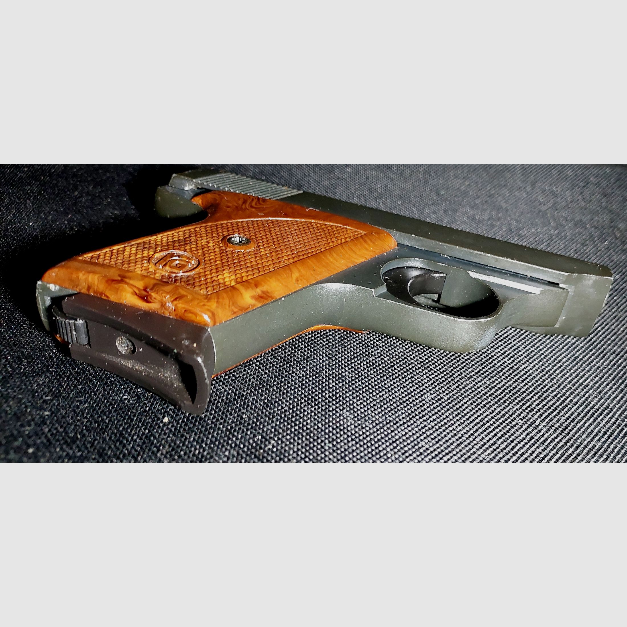 Röhm RG8 (RG 8) pistolet alarmowy kal. 8mm (PTB 412)