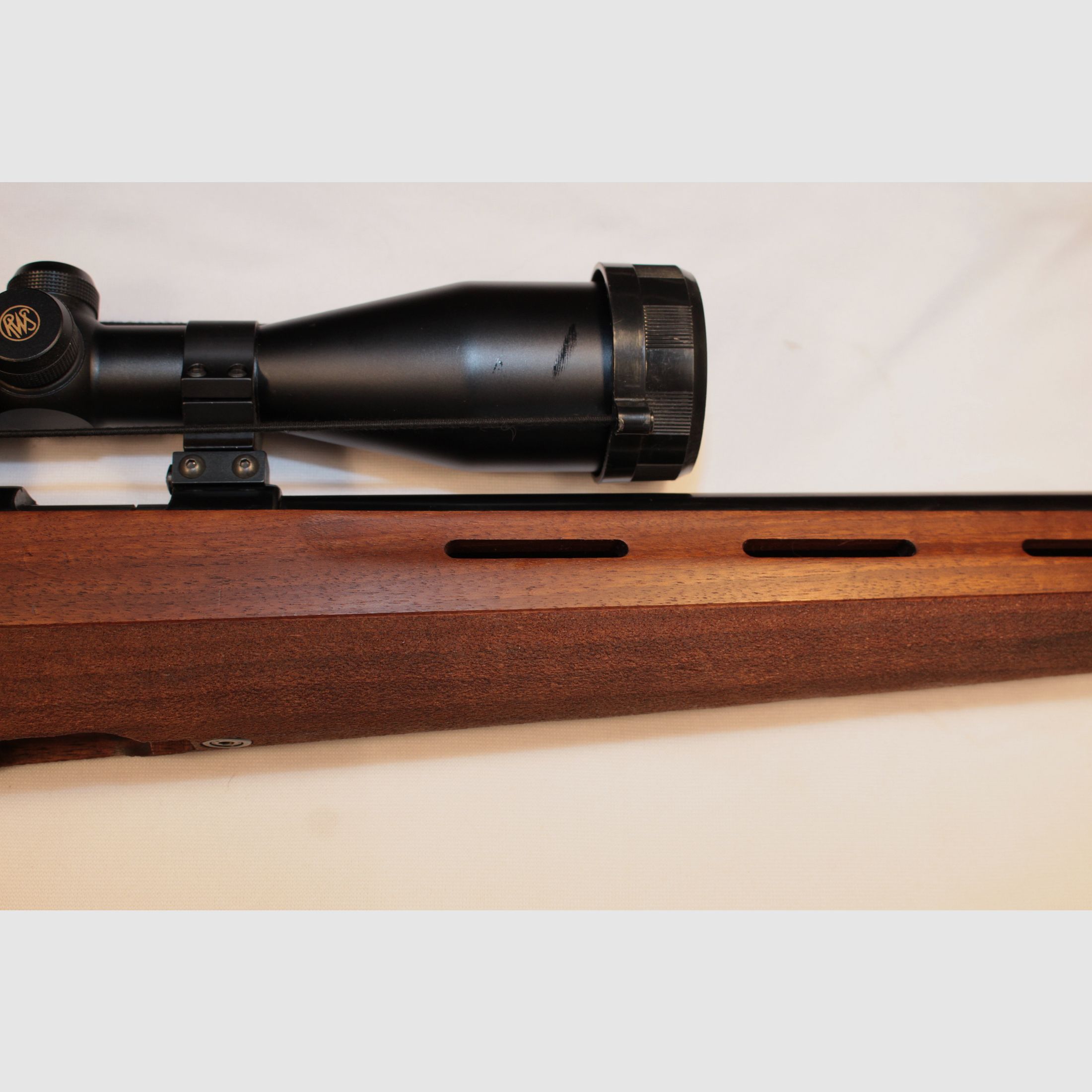 Weihrauch Model HW 66 - like new.