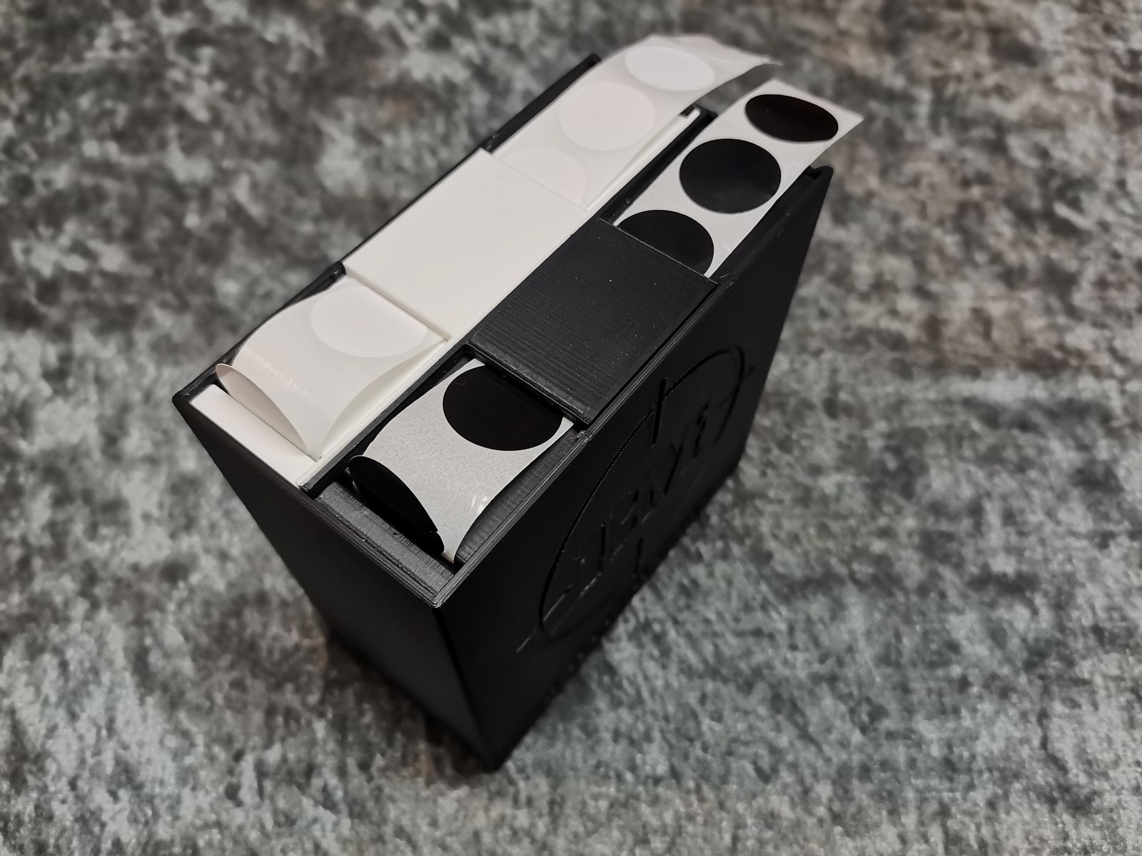 Schusspflaster Box  inkl. weiße & schwarze Pflaster Sportschütze 19mm Pflasterbox